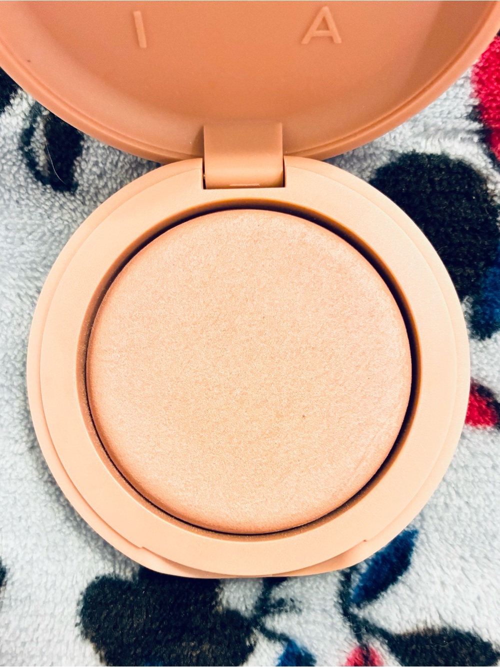 ILIA Soft Focus Blurring Blush GLIMPSE
